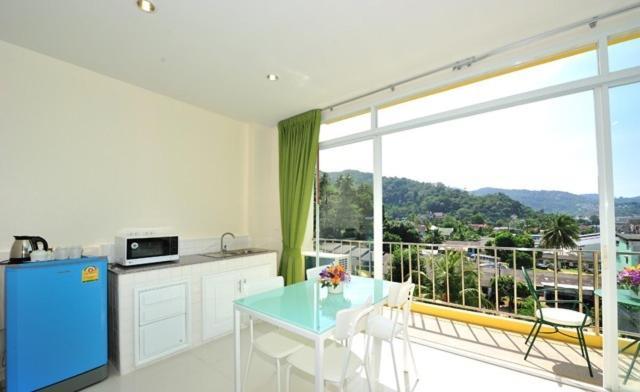Villareal Heights Phuket Kamer foto